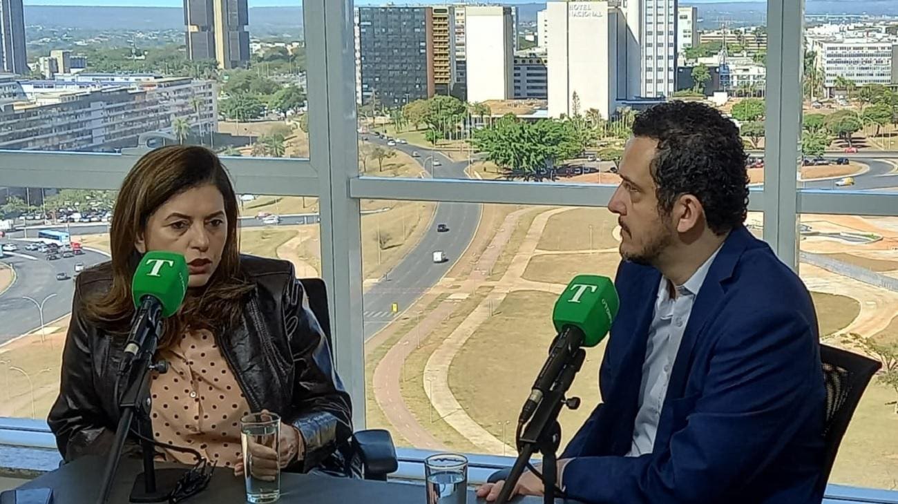 Gleide Andrade explica que PT tem bons nomes como Rogério Correia, Beatriz Cerqueira e Macaé Evaristo