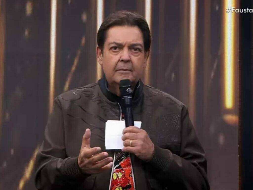 Faustão anuncia aposentadoria da carreira na TV após transplante de coração