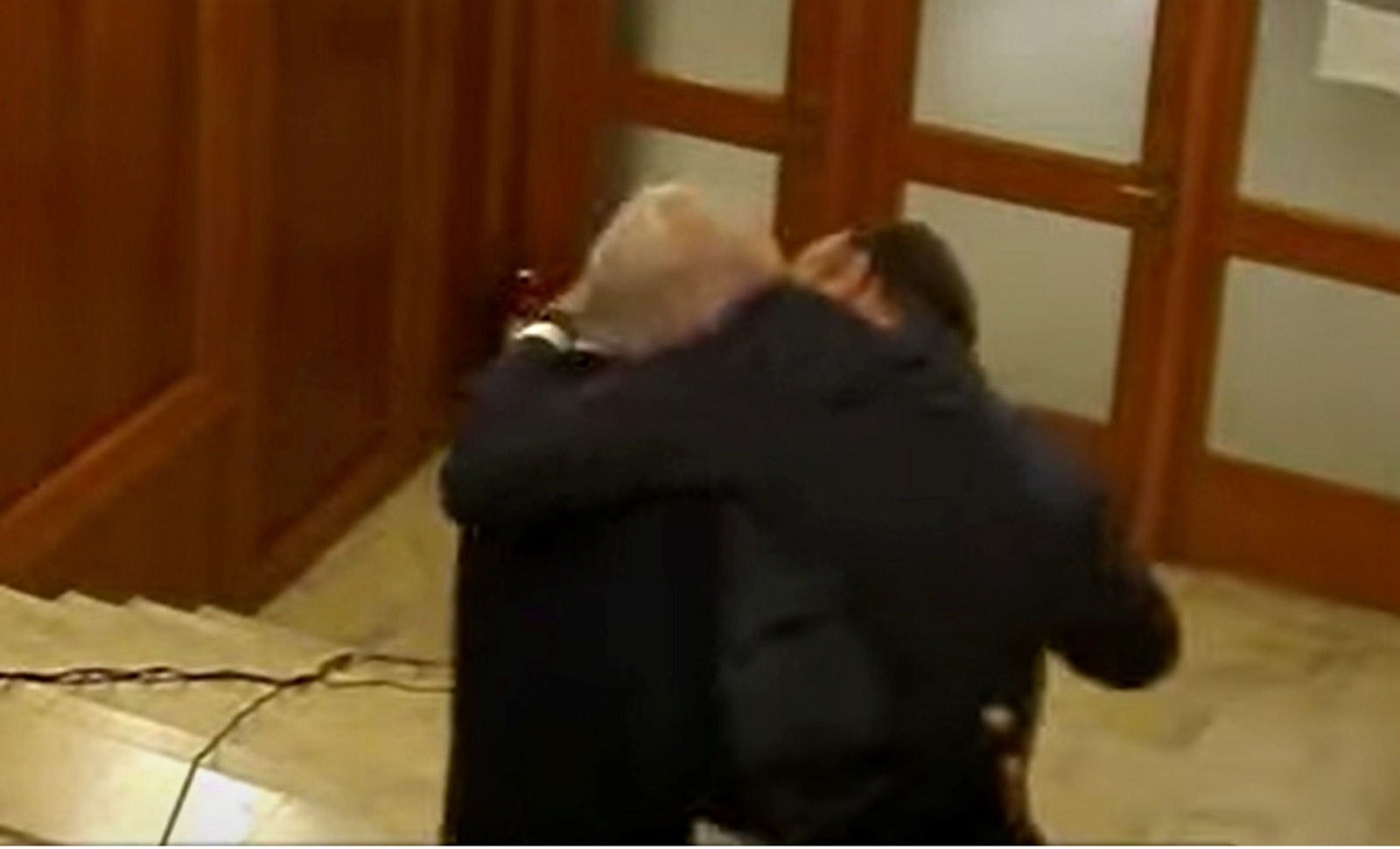 Deputados brigaram por causa de lugar na Câmara da Romêmia