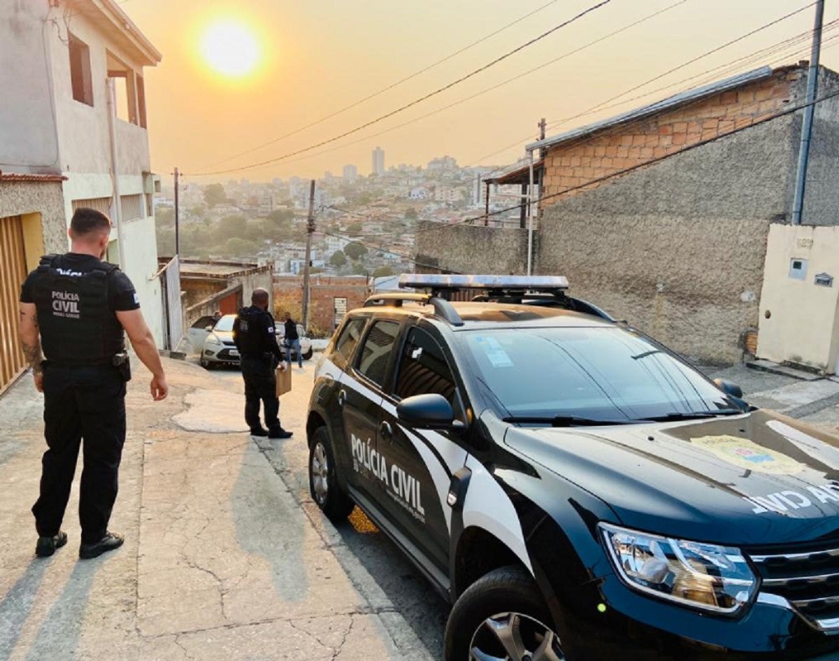 A operação foi deflagrada na Vila Cemig, na região do Barreiro