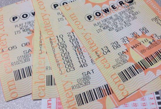 Bilhetes da Powerball, famosa loteria dos Estados Unidos