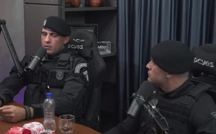 Policial do Bope Felipe Sommer (à esquerda) fez declaração em entrevista