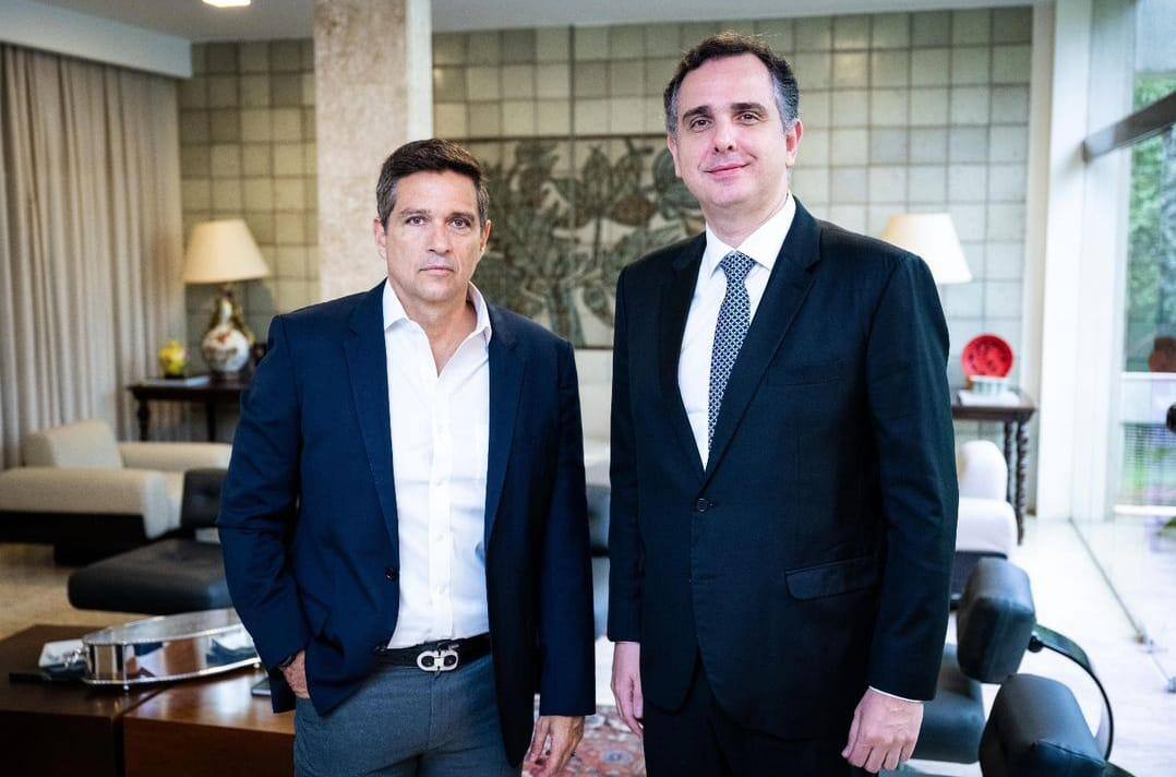 O presidente do Banco Central, Roberto Campos Neto, e o presidente do Senado, Rodrigo Pacheco