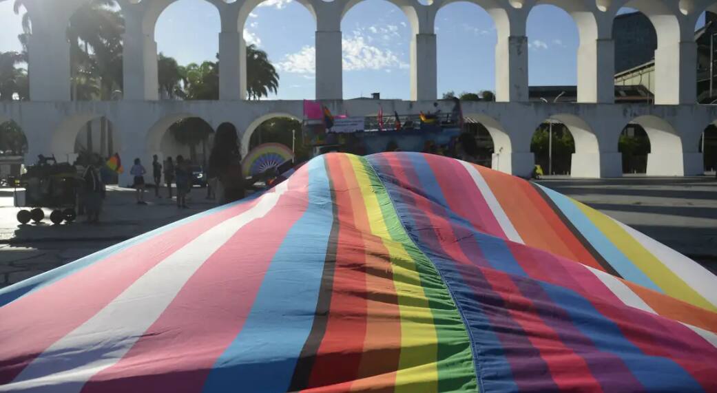 Bandeira LGBT