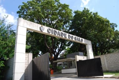 Torcedores irão acompanhar time da saída da Cidade do Galo até o Aeroporto de Confins