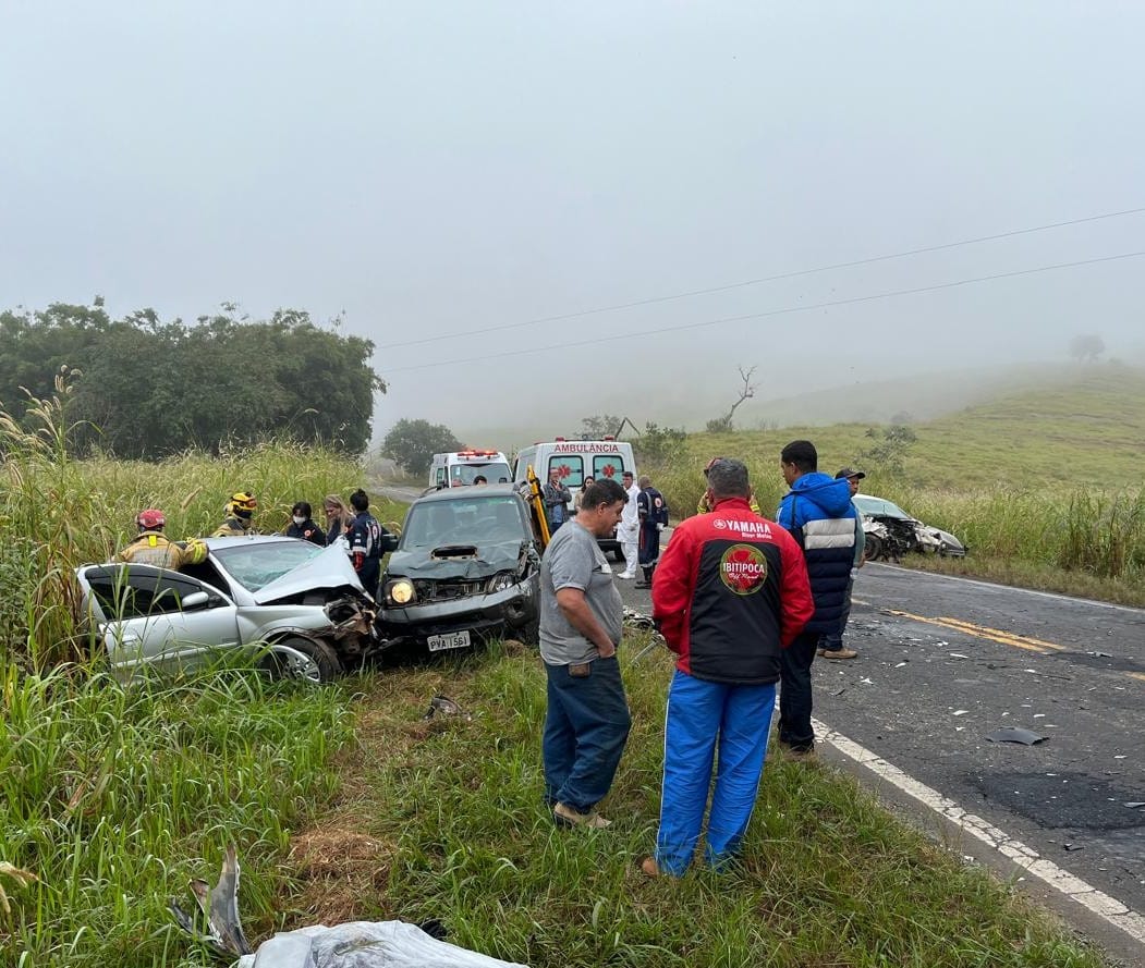 Três pessoas morreram no grave acidente