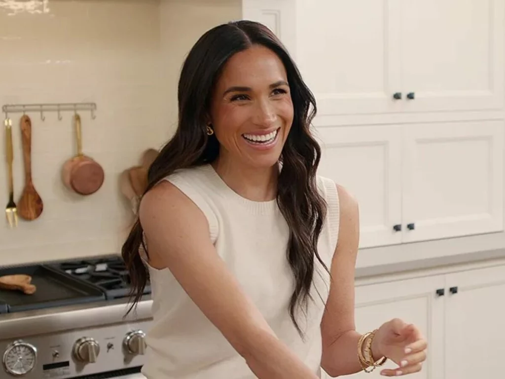 Com Amor, Meghan