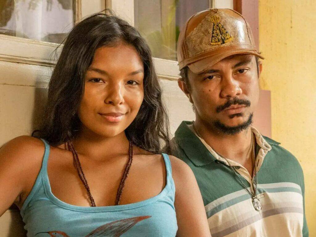 Atriz de ‘Renascer’, affair de Xamã, abre o jogo sobre a intimidade
