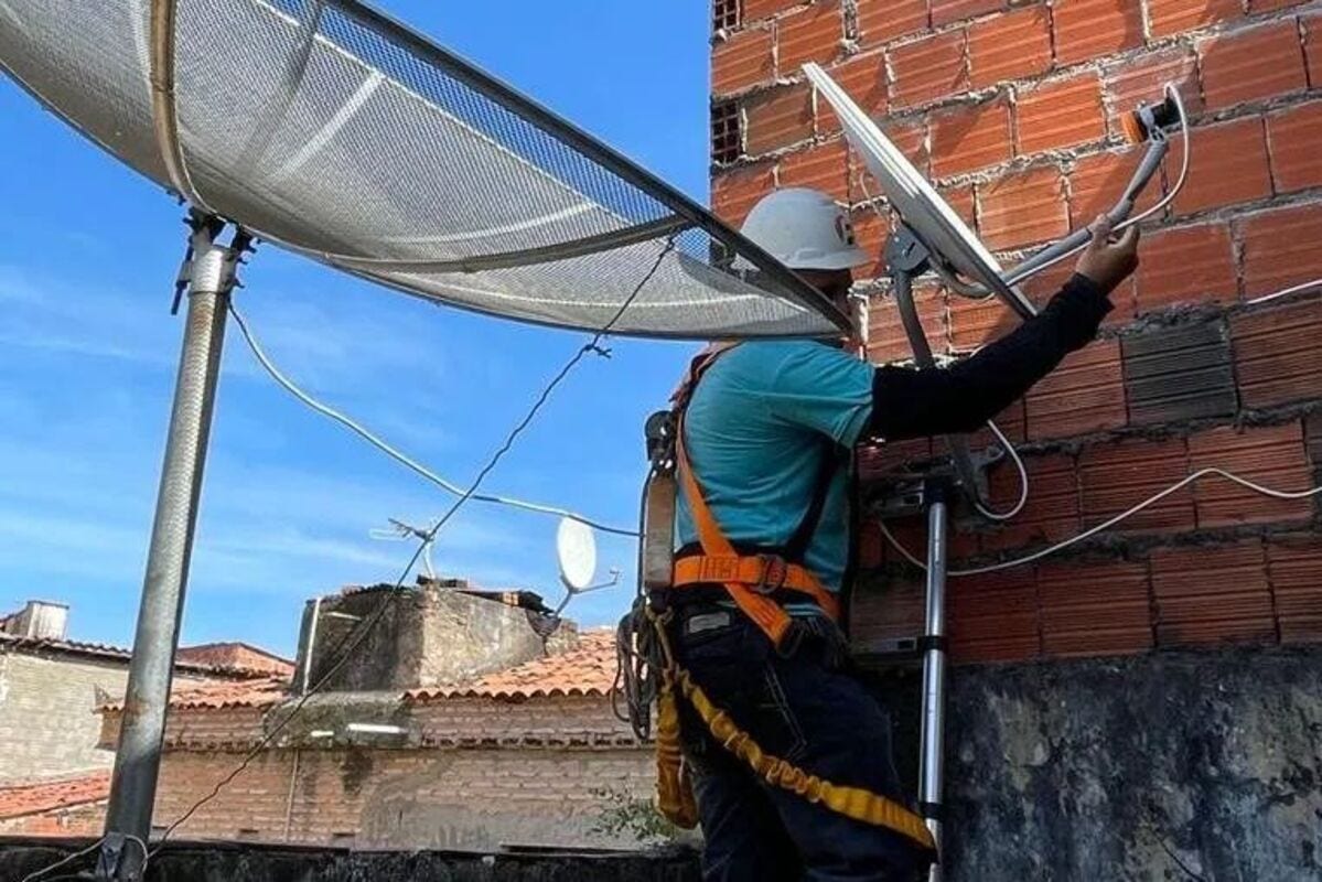 Substituição da antena parabólica pela digital