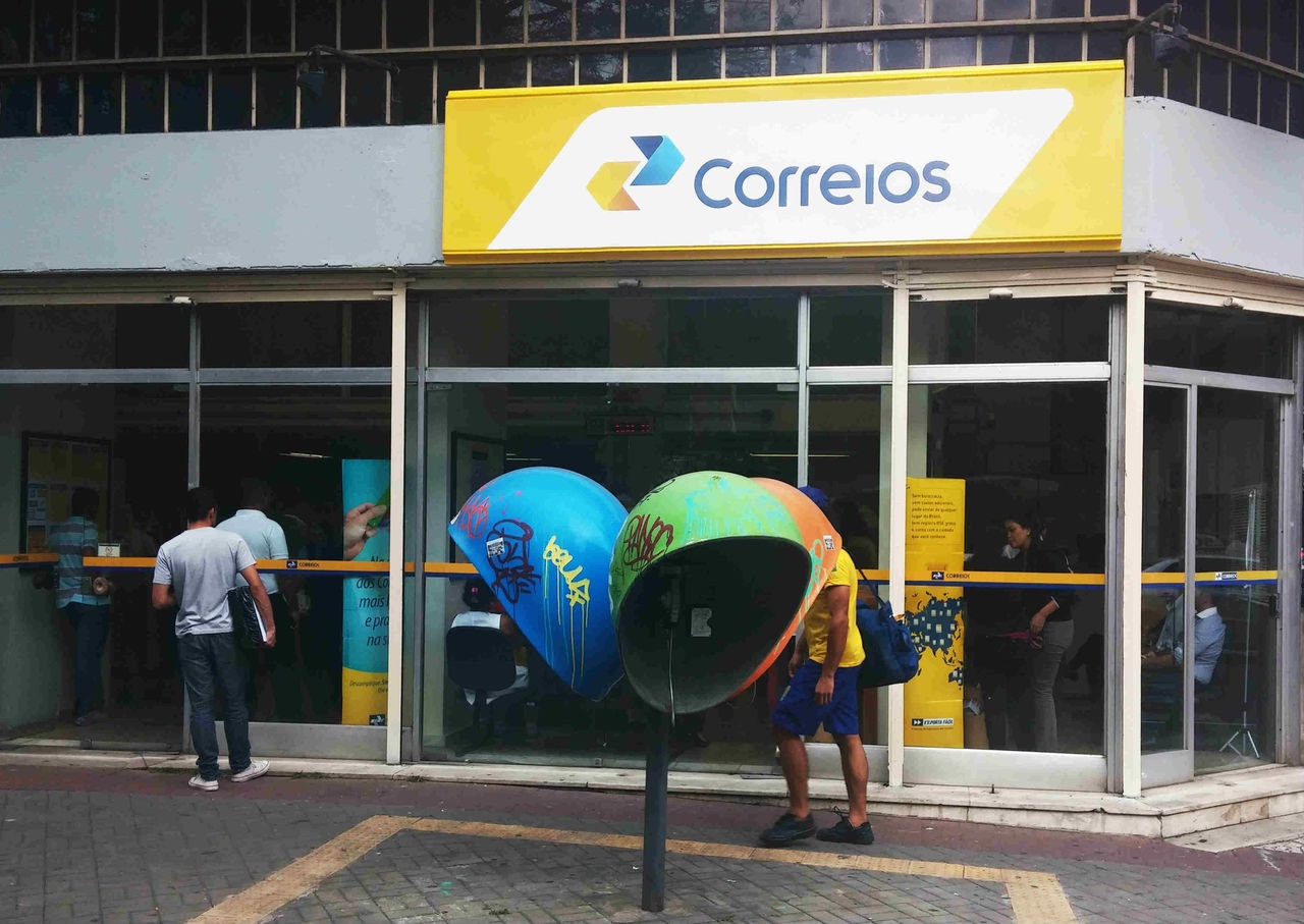 De acordo com os Correios, recomendação é não clicar em links suspeitos 