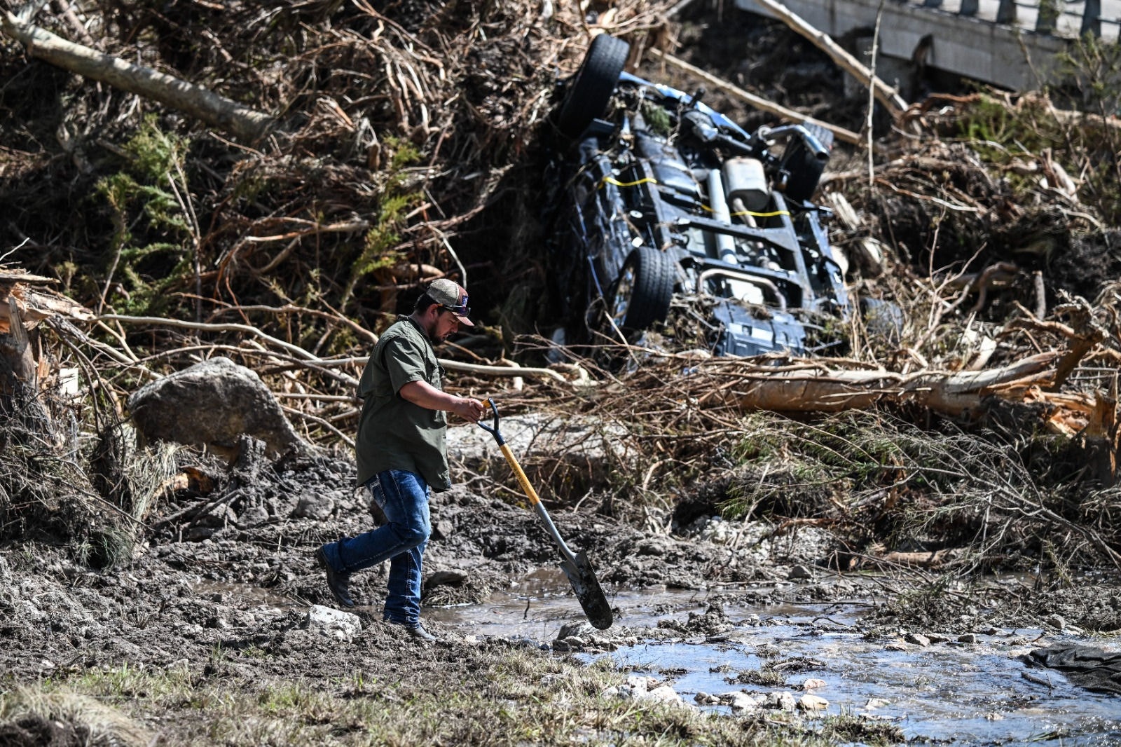 Inundação causou destruição no Texas