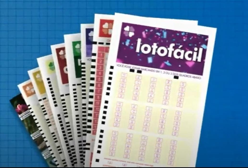 A aposta simples da Lotofácil custa R$ 3