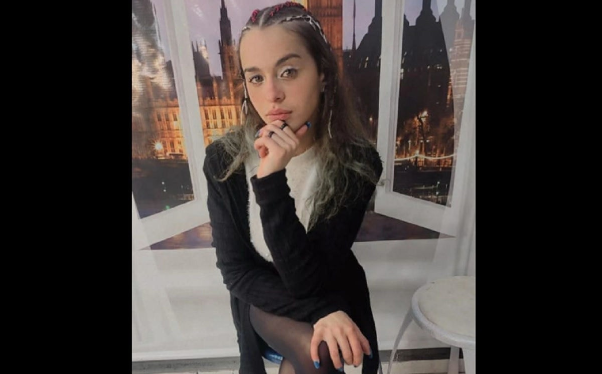 A jovem Emanuelly Victória Souza de Paiva, de 21 anos, não resistiu aos ferimentos