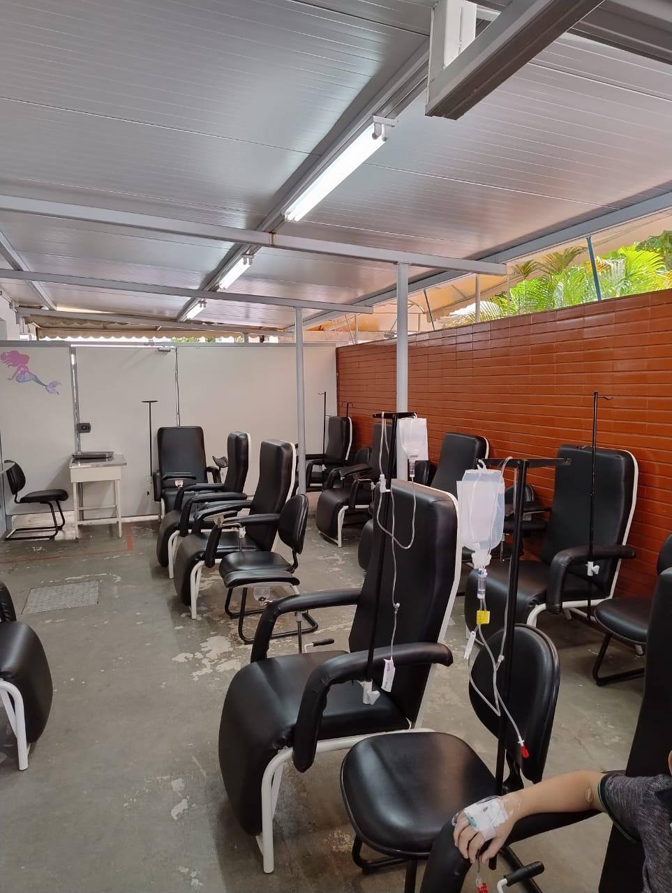 Sala de atendimento de hidratação tem capacidade para 80 atendimentos diários