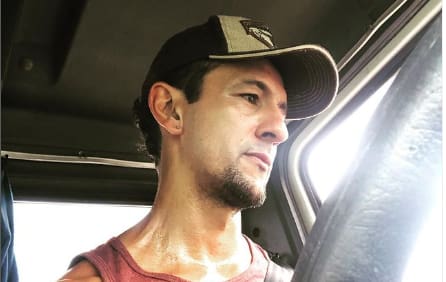 O ator Irandhir Santos de Pantanal