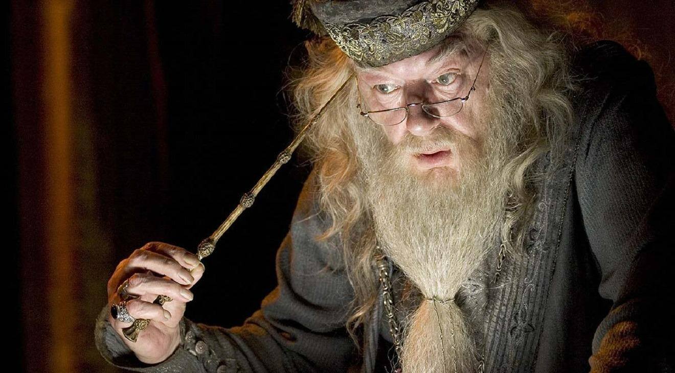 Michael Gambon, o Dumbledore de Harry Potter, morreu aos 82 anos