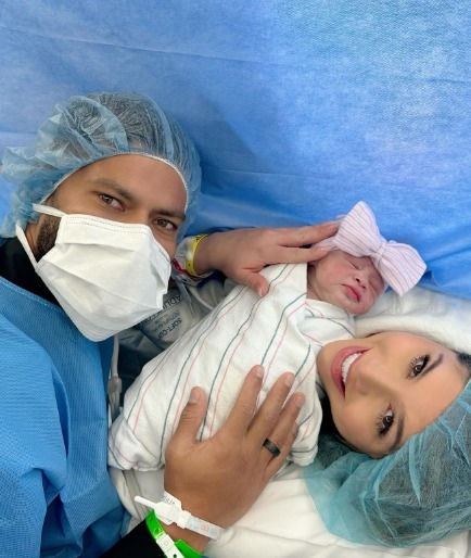 Aisha nasceu neste sábado (22)