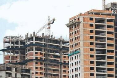 Setor da construção civil está aquecido em Belo Horizonte e deve crescer mais Setor da construção civil é um dos que mais enfrentam problemas para contratar mão de obra