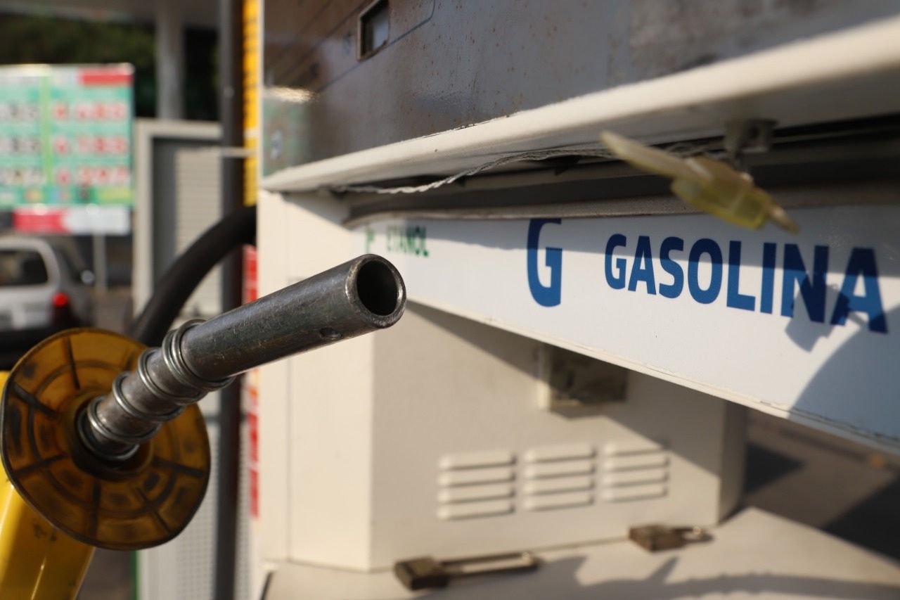Gasolina ficou R$ 0,12 mais barata em BH e região entre o final de junho e o início de agosto