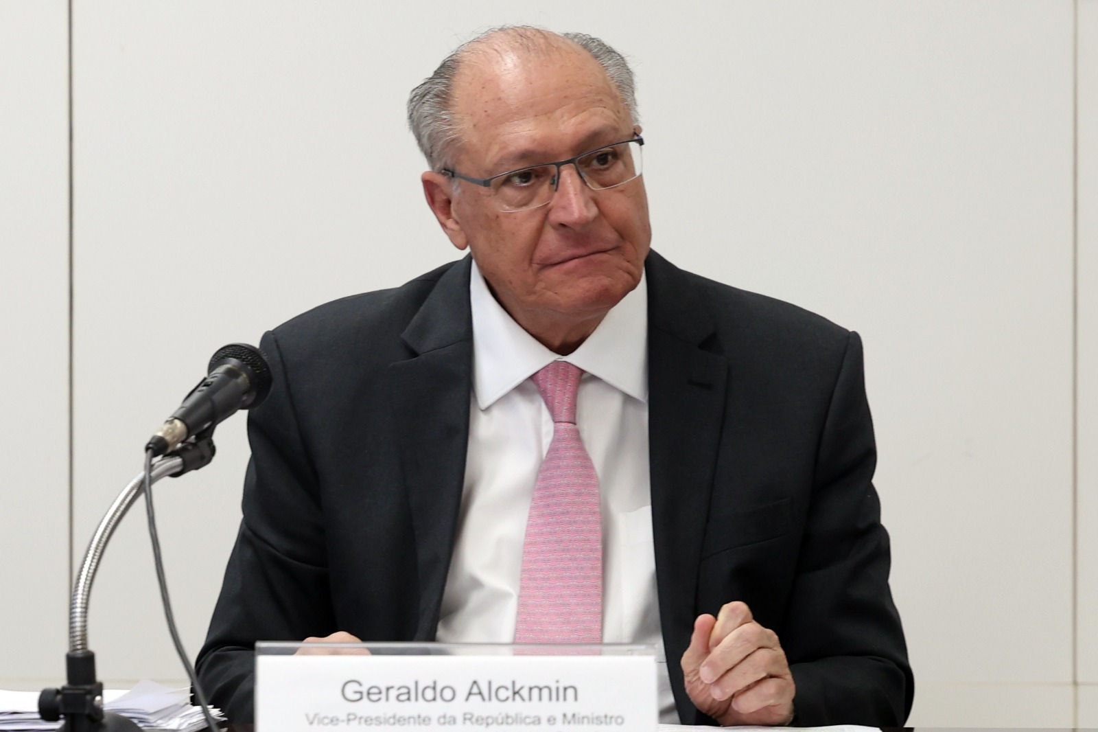 Vice-presidente Geraldo Alckmin recebe setor de alimentos para discutir soluções ao tarifaço