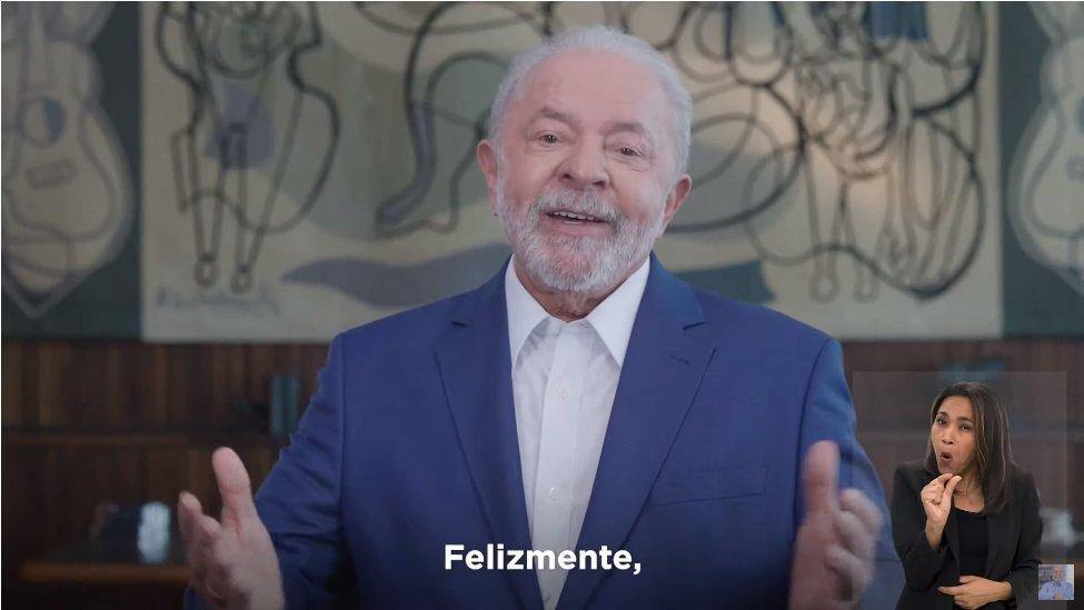 O presidente da República, Luiz Inácio Lula da Silva (PT), durante pronunciamento na cadeia de rádio e TV nacional, neste domingo (30)