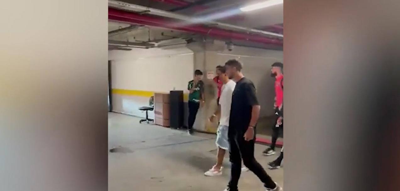 Calleri se irrita com torcedor palmeirense