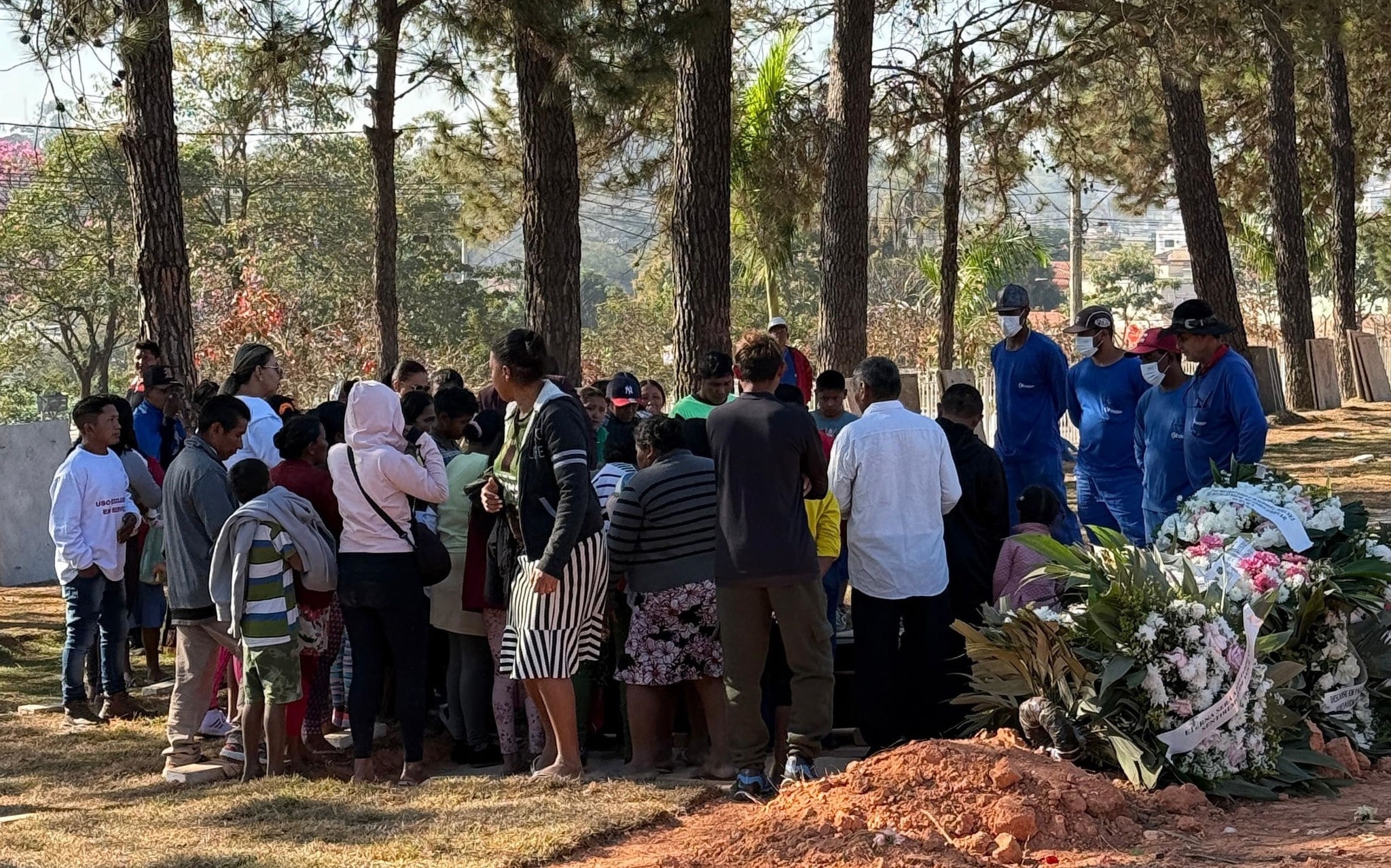 Menina de 12 anos foi enterrada no Cemitério no Cemitério Parque Jardim da Cachoeira, em Betim