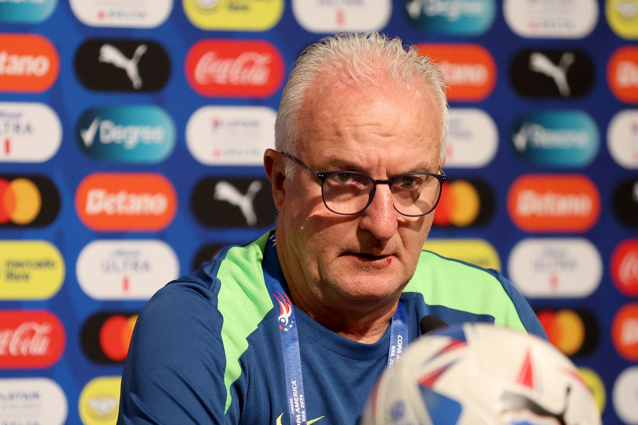 Dorival Júnior convoca a seleção brasileira nesta sexta-feira