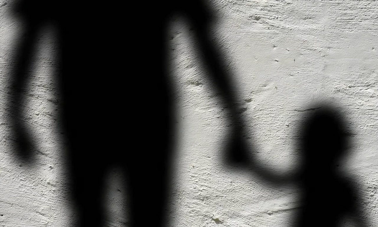Uma das mães de alunas foi quem procurou a reportagem do Super Notícia pra denunciar o caso