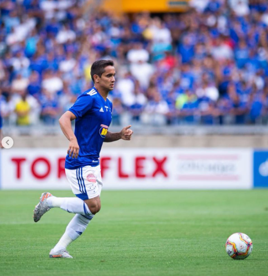 Everton Felipe vestiu a camisa do Cruzeiro em 2020