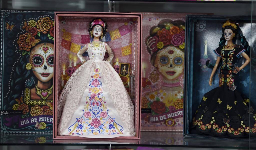 Barbie em homenagem ao Dia dos Mortos é alvo de críticas