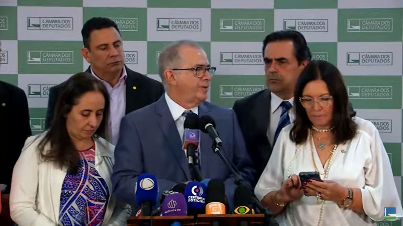 O deputado Joaquim Passarinho, presidente da Frente Parlamentar do Emrpeendedorismo, fala sobre o manifesto
