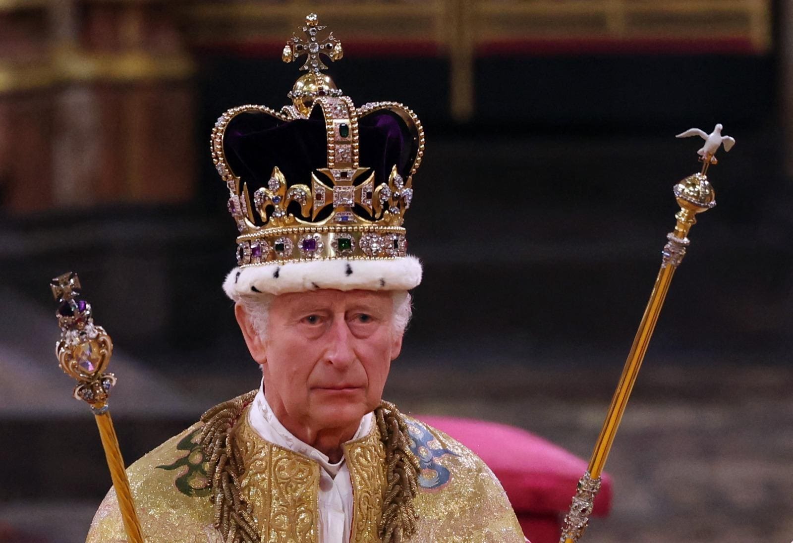 Rei Charles foi coroado em maio, em Londres