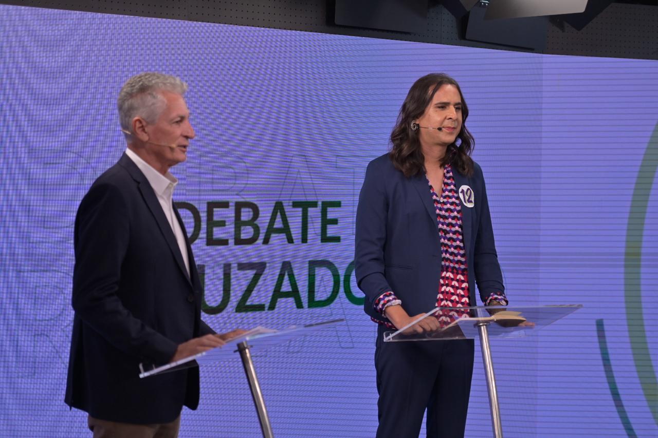 Candidatos Rogério Correia e Duda Salabert no debate de O TEMPO