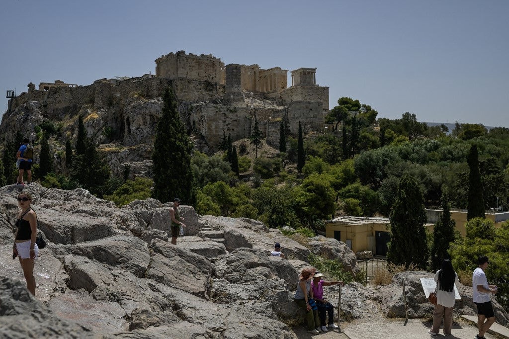 Acrópole de Atenas é onde fica o famoso templo de Partenon
