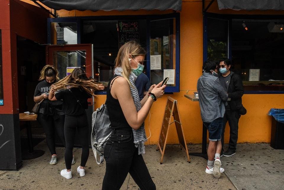 US-CORONAVIRUS-PANDEMIC-CAUSES-CLIMATE-OF-ANXIETY-AND-CHANGING-R