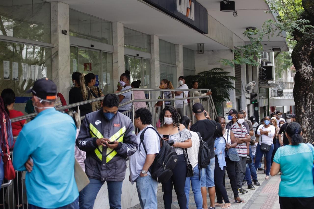 Fila banco Caixa