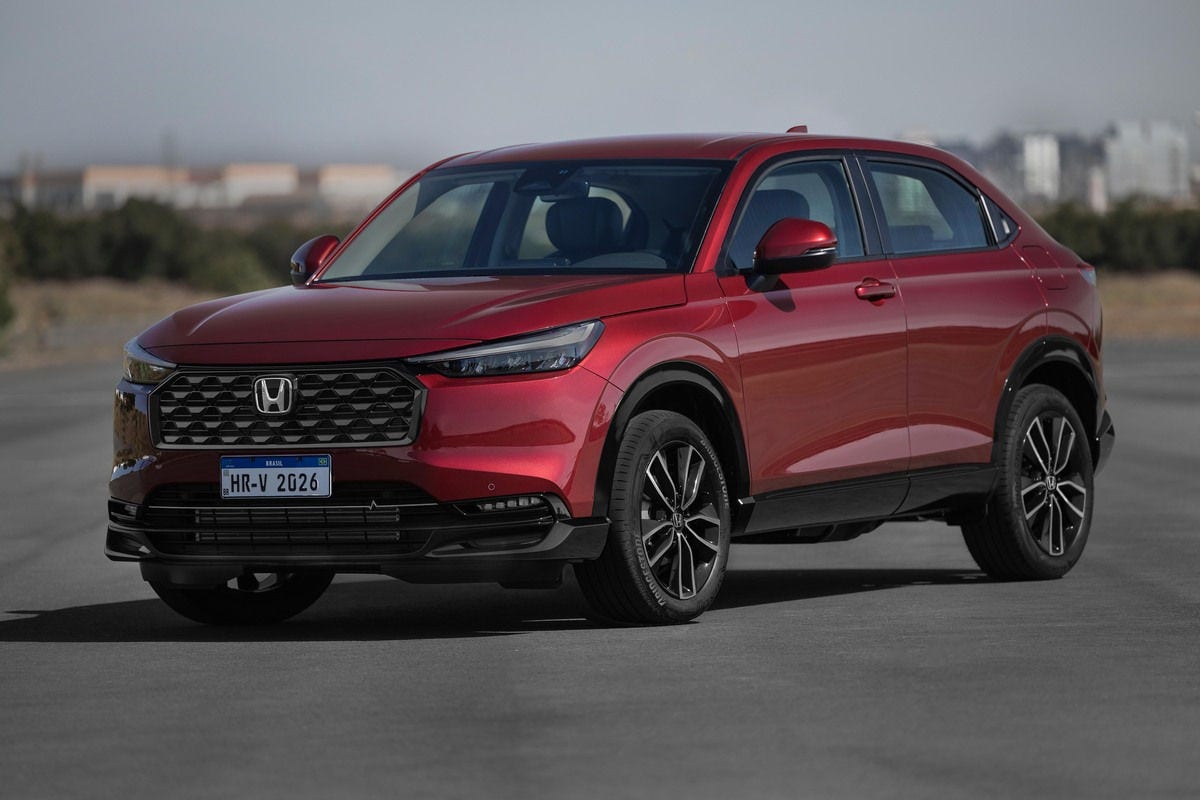 SUV japonês ganha mudanças visuais e mais conteúdo