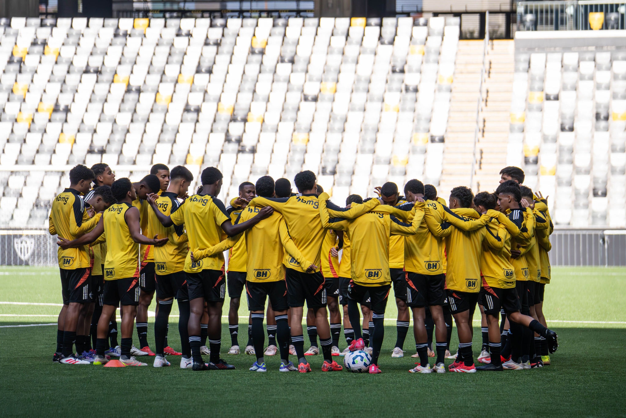 Atético busca se aproximar do G8 do Campeonato Brasileiro Sub-17