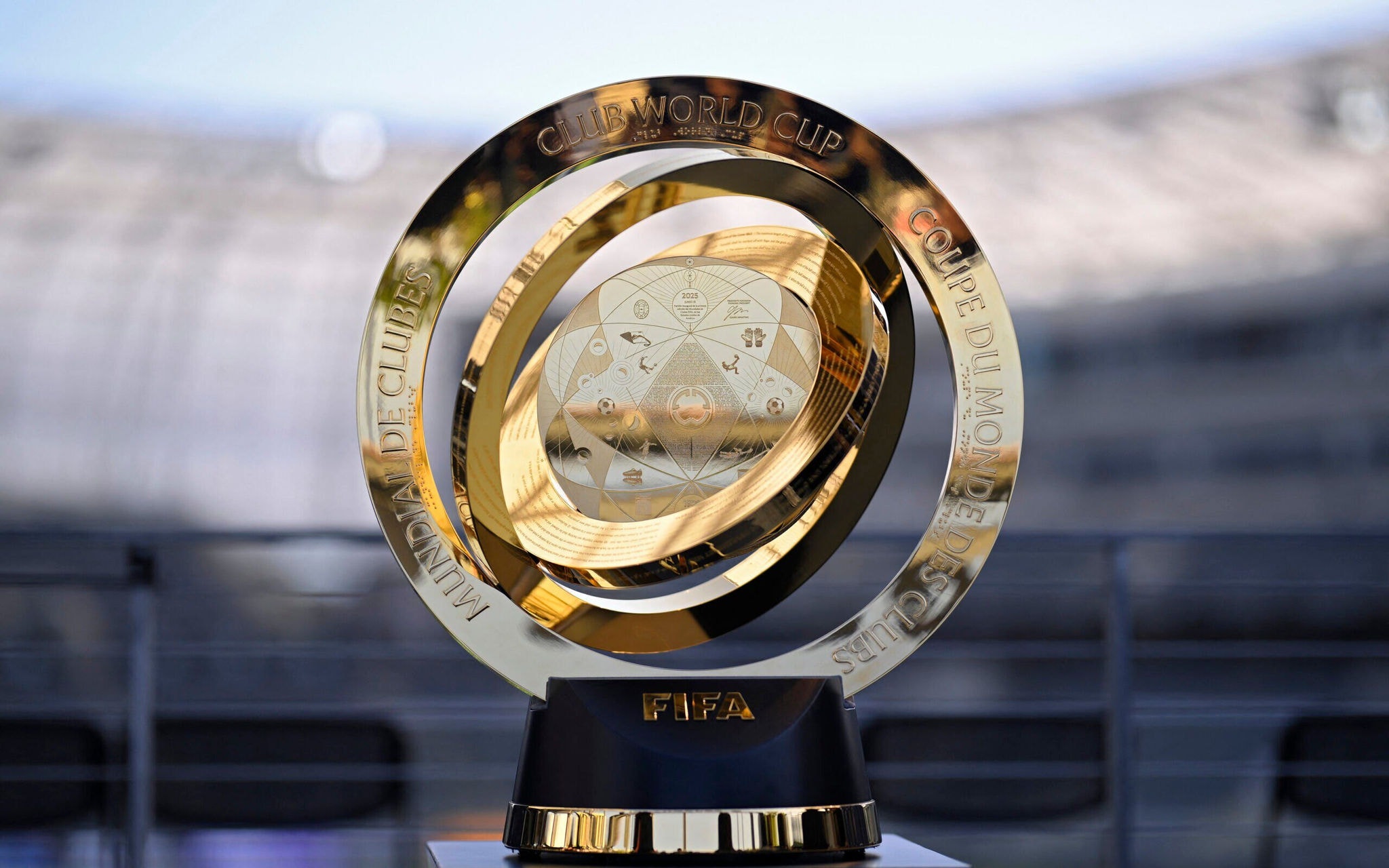 Troféu do Mundial de Clubes da Fifa de 2025 (Foto: Orlando Ramirez/AFP)