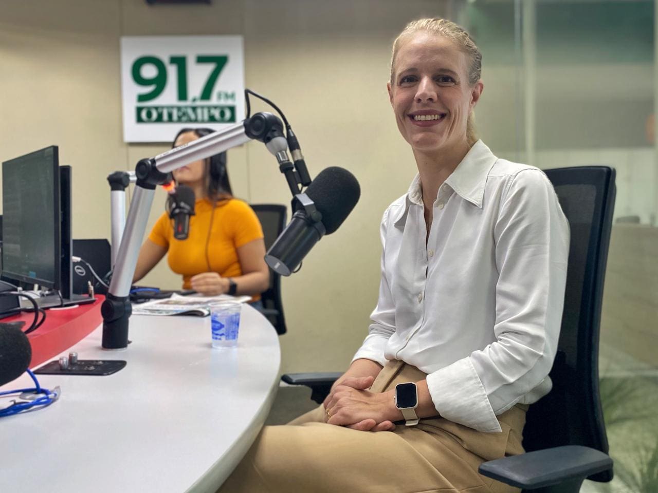 Café com Política com a Secretaria de Planejamento e Gestão de MG, Luísa Barreto.