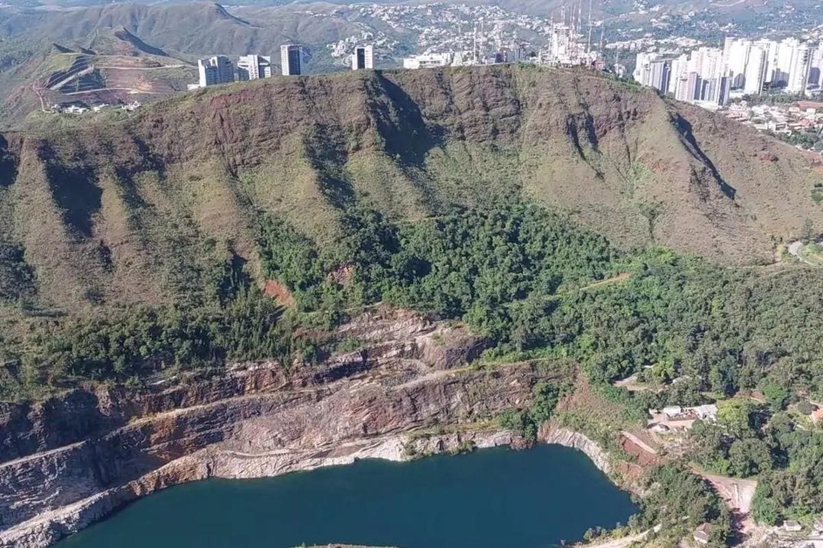 Mineração na serra do Curral prejudicará a região metropolitana de BH, alertam especialistas