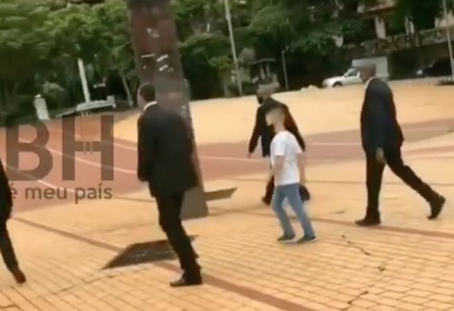 Menino misterioso