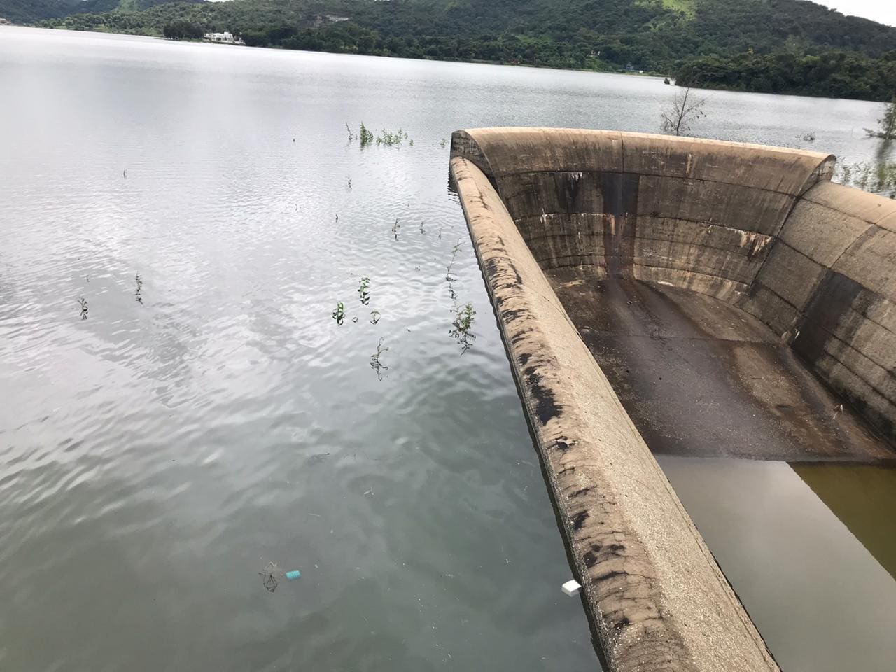 Represa Várzea das Flores fica perto de atingir limite