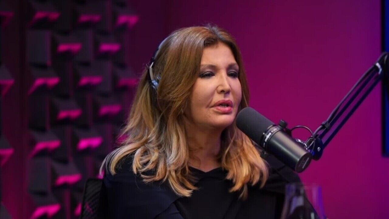 Roberta Close relembrou o seu caso amoroso com Erasmo Carlos nos anos 80