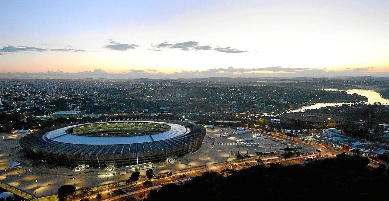Mineirão se oferece para sediar final da Libertadores com River e Boca