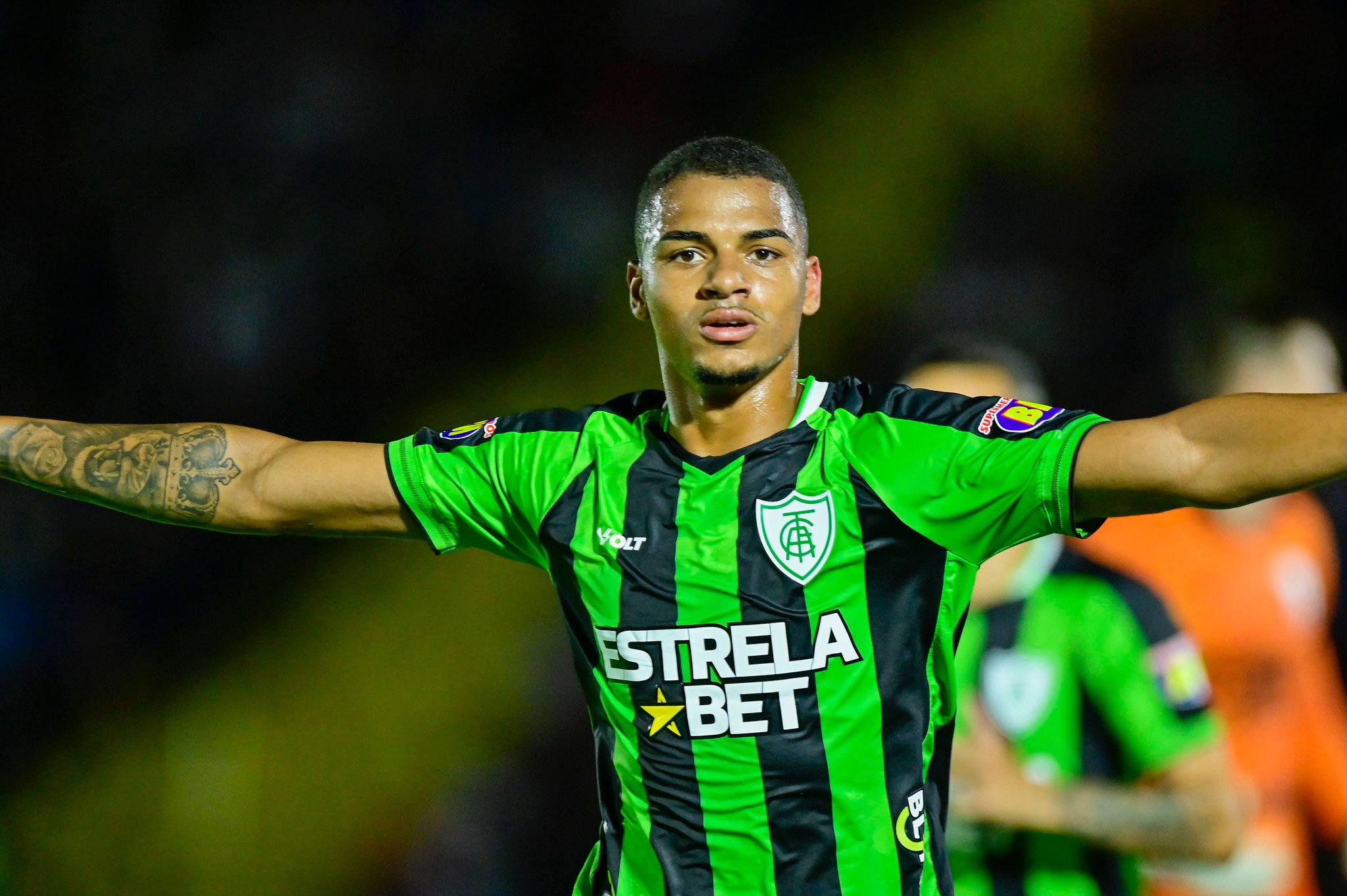 Renato Marques, aos 20 anos, é o artilheiro do América na temporada