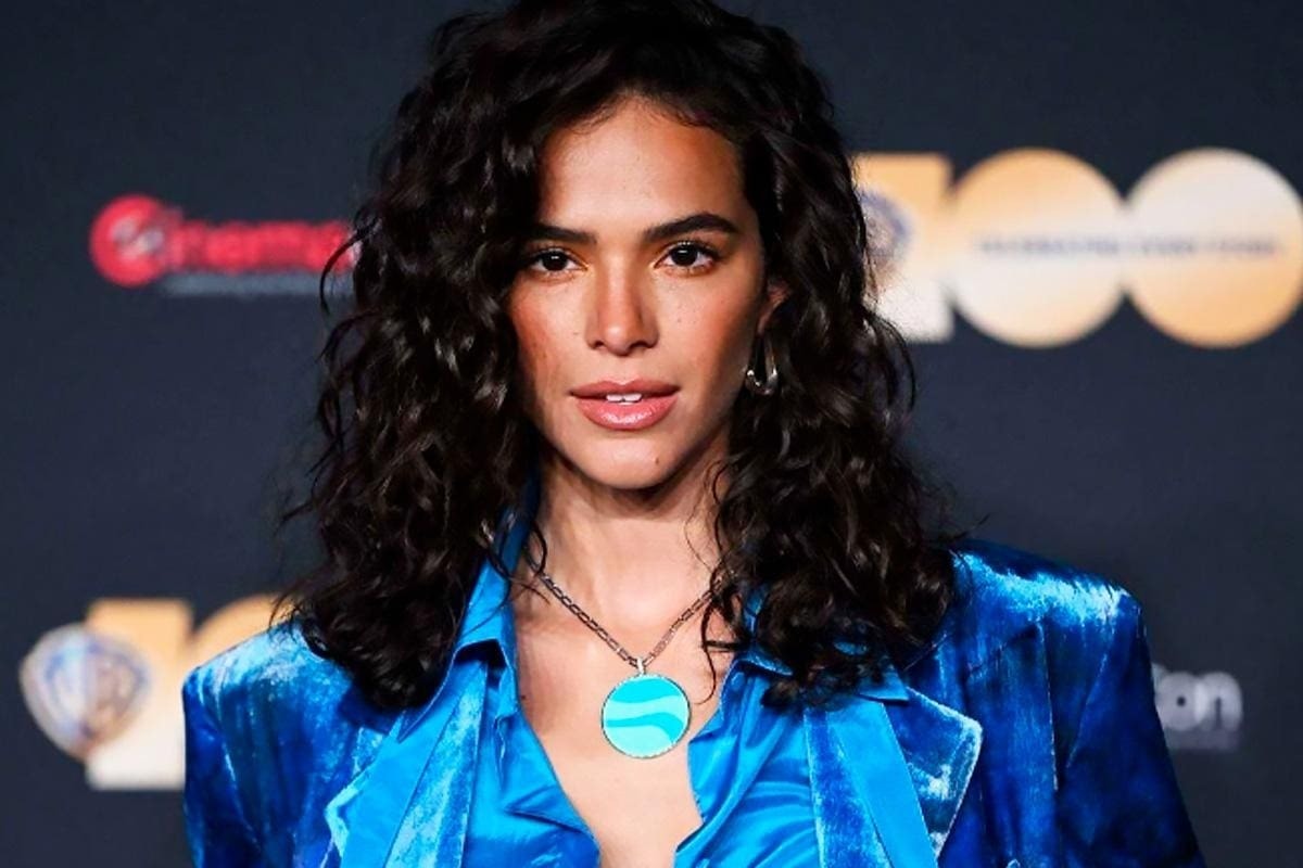 Bruna Marquezine está em alta em Hollywood 