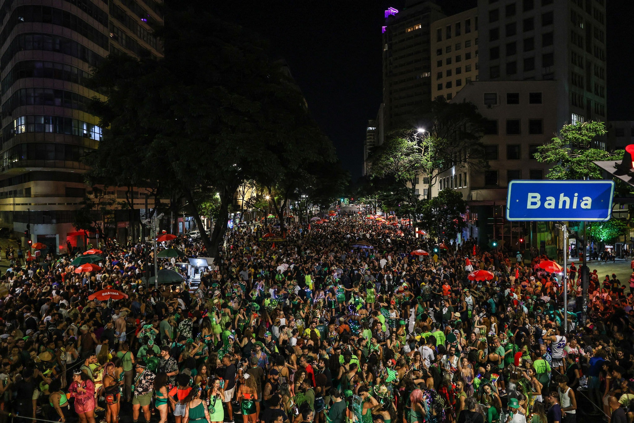 Especialistas contam que a cidade soube fazer uma festa voltada para receber turistas, e assim, cresceu exponencialmente