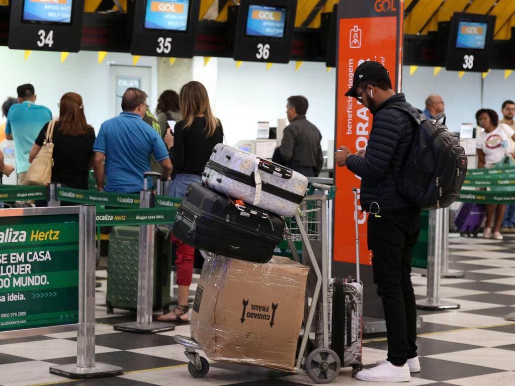 Despacho de bagagem em aeroporto